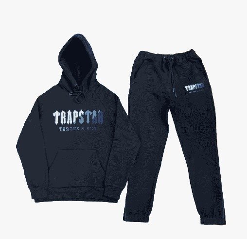 The Trapstar Hoodie as a Symbol of Urban Style