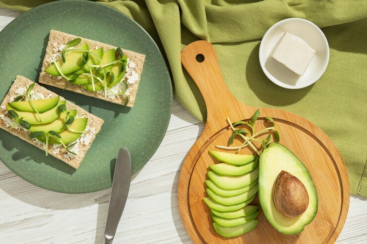 Avocado Calories, Nutrition Facts and Diet Advice