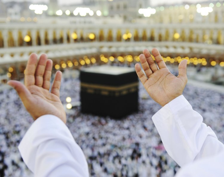 Exploring Affordable Umrah Packages from Manchester and London