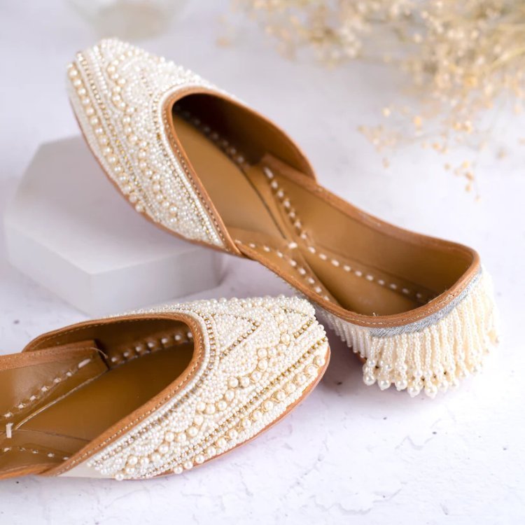 White Jutti: A Timeless Symbol of Elegance and Tradition