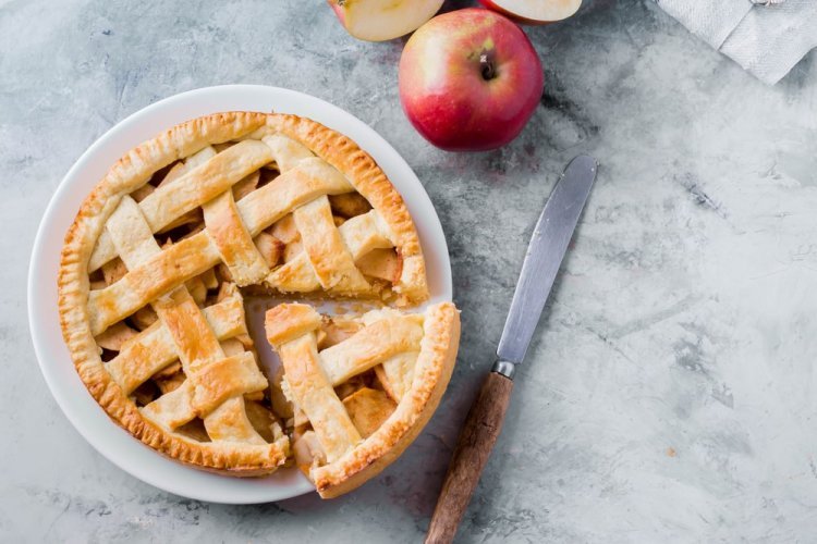 A Slice of Comfort: The Allure of Classic Apple Pie