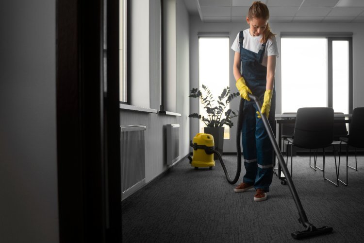 The Ultimate Guide to Choosing the Right Residential Cleaning Service