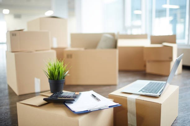 How Can a Moving and Delivery Company Help Your Business?
