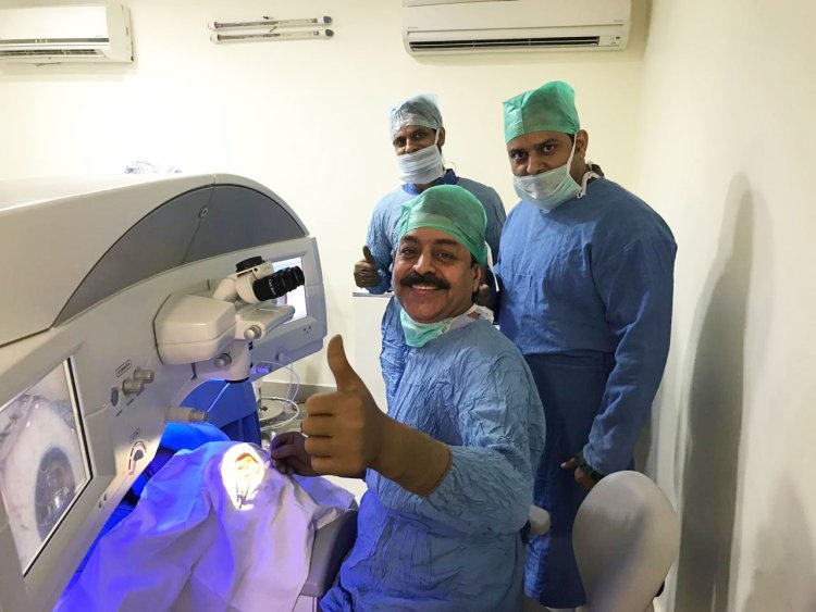 Discovering Top-notch Eye Care: Meet Dr. Rajiv Bajaj, a Renowned Eye Doctor in Delhi