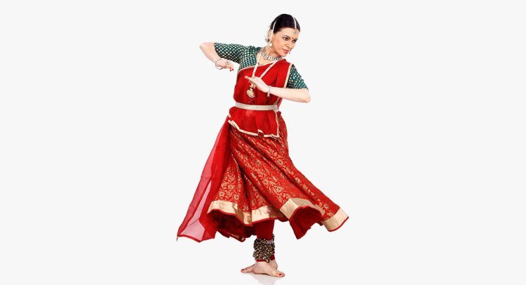 Best Female Kathak Dance Trainer in Pune, Maharashtra