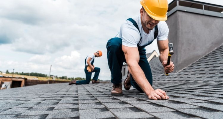 Roofing Contractors a Comprehensive Overview of Their Duties