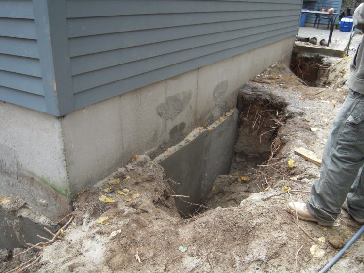 The difference between Underpinning and mini piling