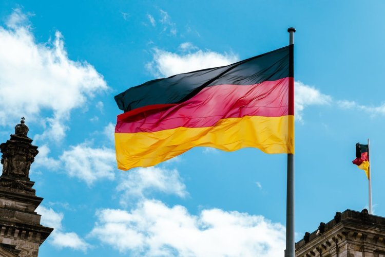 Balancing Academics and Exploration: A Guide to Student Life in Germany