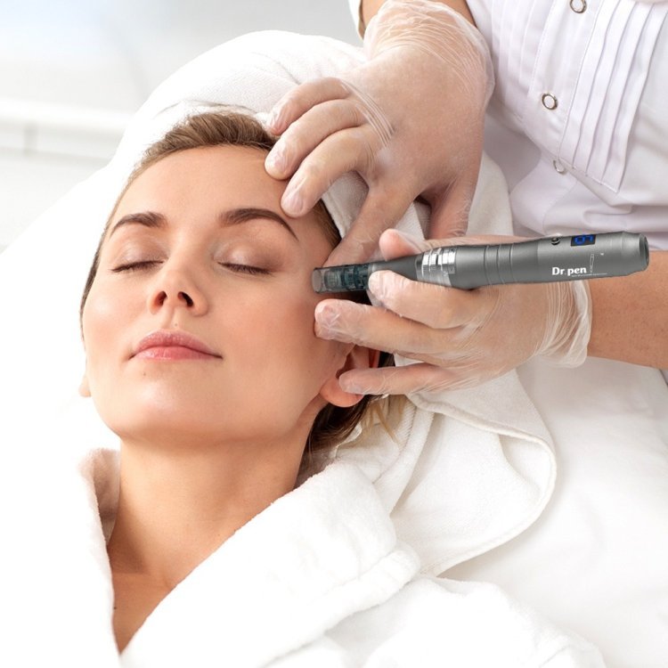 Ultimate Guide to Micro needling in Winnipeg: Choosing the Right Skin Care Clinic and Dermatologist