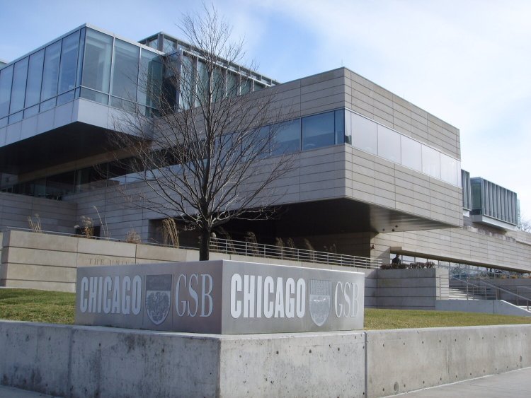 Chicago Booth MBA Deadlines: Your Guide to the Admissions