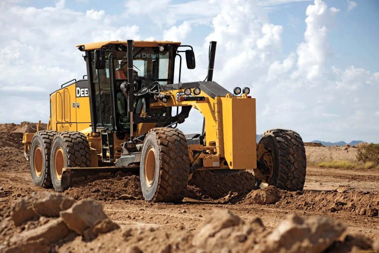 A Comprehensive Guide to Buying Used John Deere Motor Graders for Sale