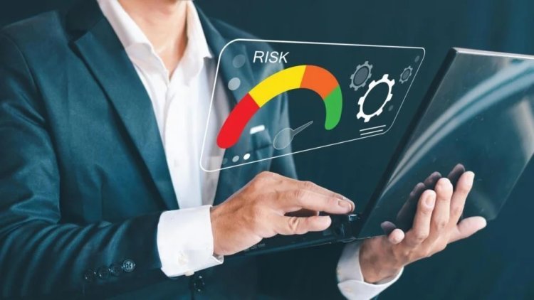 Enhancing Merchant Oversight Through Dynamic Risk Assessment