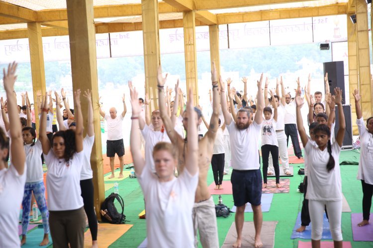 Transform Your Practice: 200 Hour Yoga Teacher Training in India