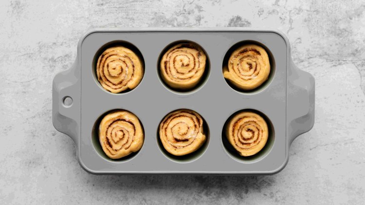 Silicone Muffin Pan – A Must-Have for Every Baker