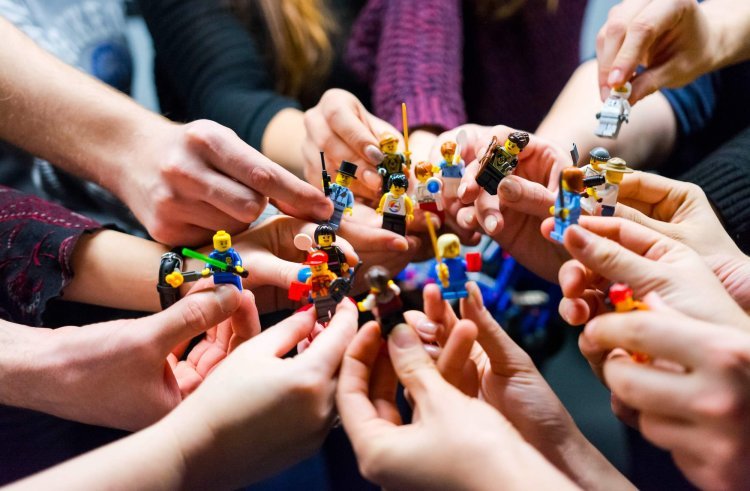 Creative and Fun Team Building Ideas for a Productive Workplace